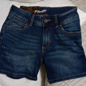 Wrangler retro shorts size 0